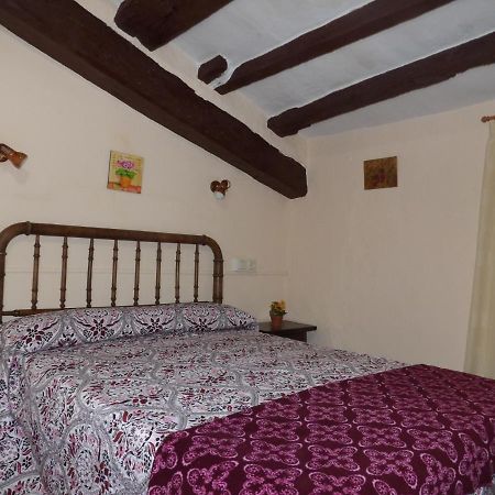 El Moli D'En Sola-Allotjaments Rurals La Vall de Bianya Bagian luar foto
